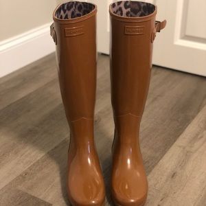 Hunter caramel tall boots